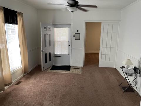 207 E Houston St, Garrett, IN 46738 photo 7