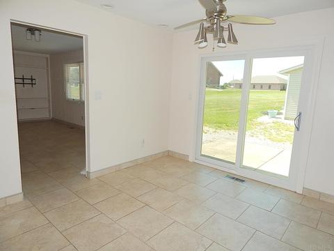 1523 S Sutton Circle Dr, Bluffton, IN 46714 photo 10