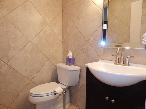1523 S Sutton Circle Dr, Bluffton, IN 46714 photo 17