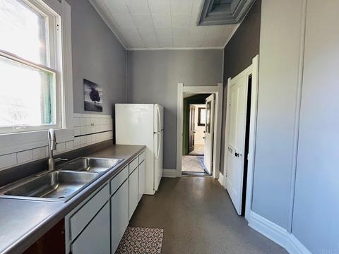817 W 6th St, Bloomington, IN 47404 photo 7