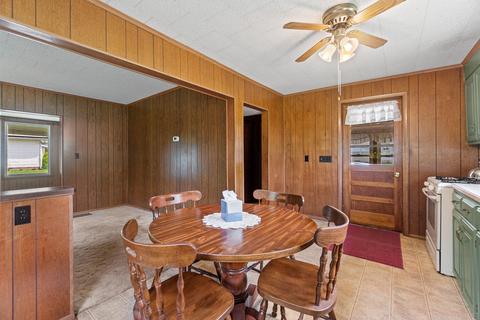 314 E Hammontree St, Larwill, IN 46764 photo 6