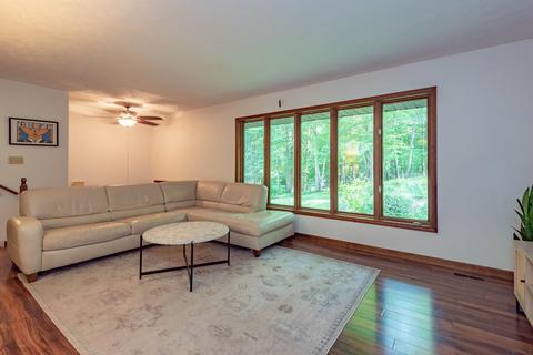 4397 E Timbercrest Dr, Bloomington, IN 47408 photo 6