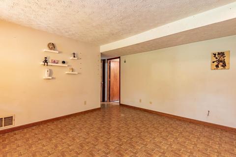 4397 E Timbercrest Dr, Bloomington, IN 47408 photo 25