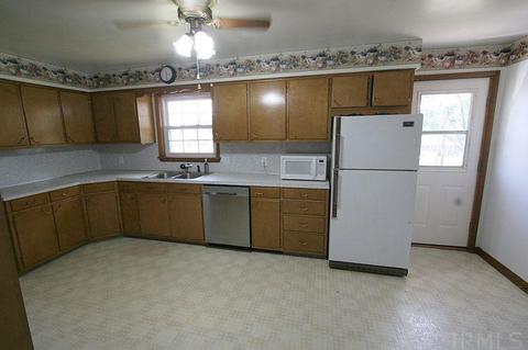 1475 Gregory Ln, Jasper, IN 47546 photo 16