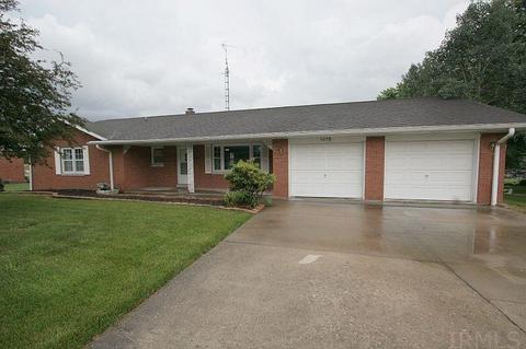 1475 Gregory Ln, Jasper, IN 47546 photo 2