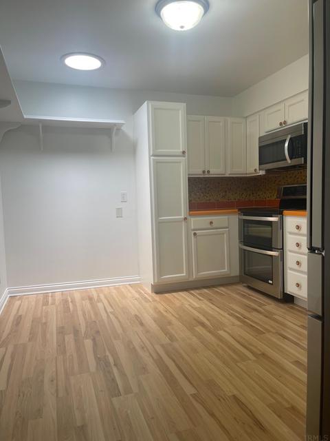 3600 E Grandview Dr, Bloomington, IN 47408 photo 4