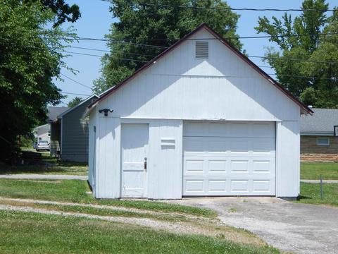 1205 W Main St, Mitchell, IN 47446 photo 17
