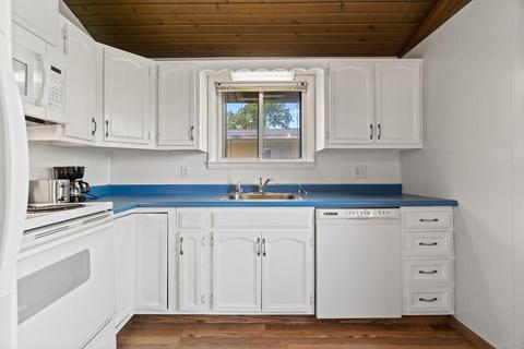 2075 S 445 E, Lagrange, IN 46761 photo 6
