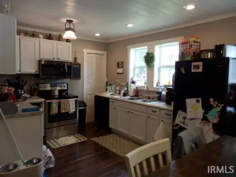 636 S 7th St, Mitchell, IN 47446 photo 6