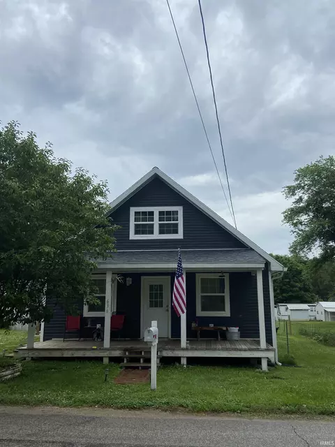636 S 7th St, Mitchell, IN 47446 photo 1