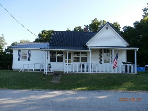 5479 E Tulip Rd, Bloomfield, IN 47424 photo 1