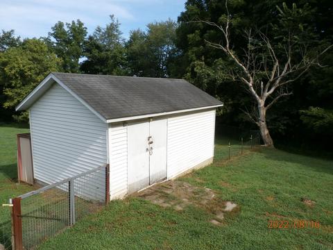 5479 E Tulip Rd, Bloomfield, IN 47424 photo 33