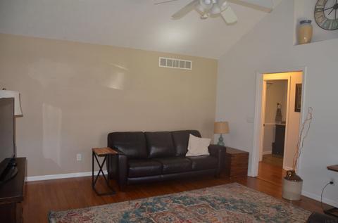 50974 Pine Meadow Dr, Granger, IN 46530 photo 2