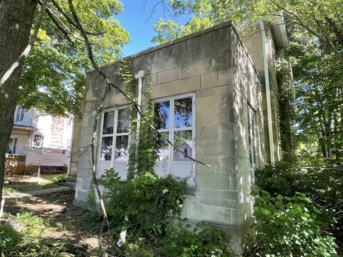 501 16th St, Bedford, IN 47421 photo 3