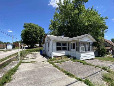 911 22nd St, Bedford, IN 47421 photo 2