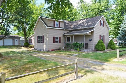 410 Eighth St, Fairmount, IN 46928 photo 1
