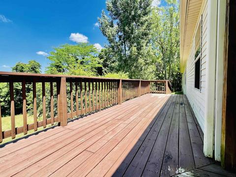 401 Old Buddha Rd, Bedford, IN 47421 photo 11