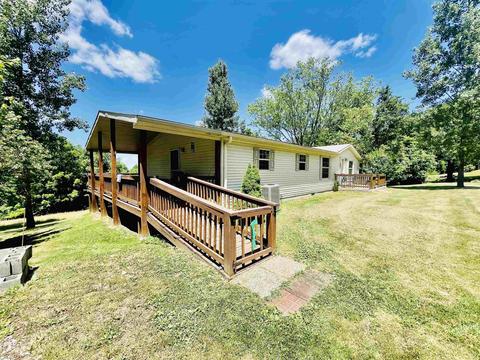 401 Old Buddha Rd, Bedford, IN 47421 photo 5