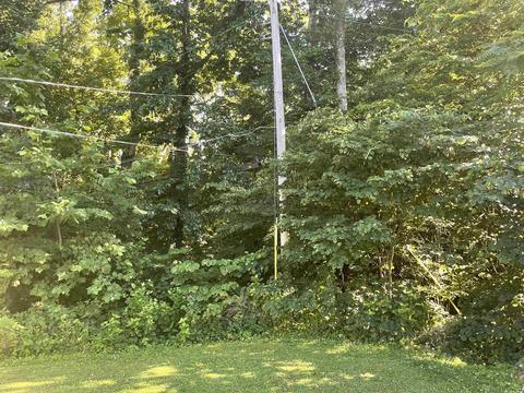 133 Edgewood Dr, Bedford, IN 47421 photo 19