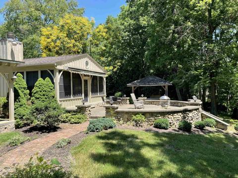 412 E Main St, Delphi, IN 46923 photo 4