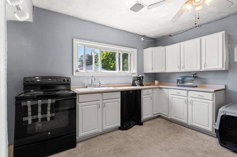 106 E Hammontree St, Larwill, IN 46764 photo 8