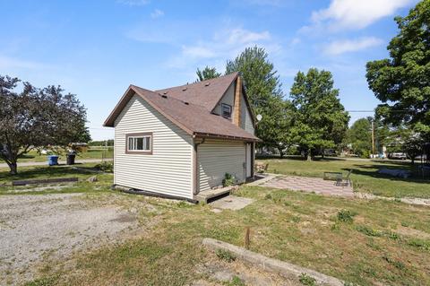 106 E Hammontree St, Larwill, IN 46764 photo 20