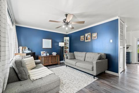 1065 E 250 N, Lagrange, IN 46761 photo 2