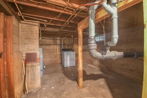 207 E Chicago St, Syracuse, IN 46567 photo 18