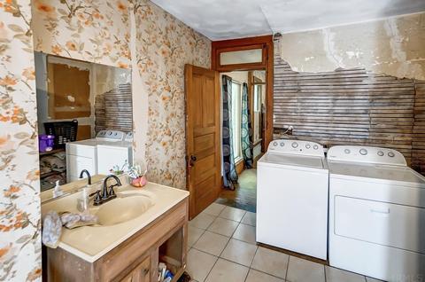 195 W Maple St, Waterloo, IN 46793 photo 19