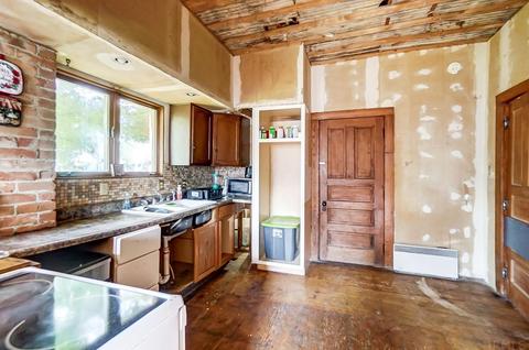 195 W Maple St, Waterloo, IN 46793 photo 8