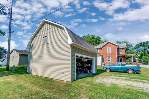 195 W Maple St, Waterloo, IN 46793 photo 29
