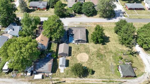 205 Earl St, Chalmers, IN 47929 photo 22