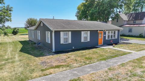 205 Earl St, Chalmers, IN 47929 photo 17