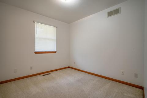 2215 Sunset Dr, Jasper, IN 47546 photo 23