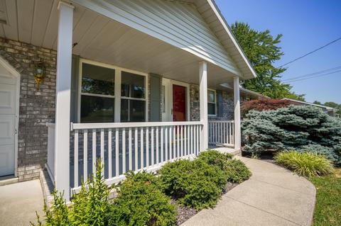 2215 Sunset Dr, Jasper, IN 47546 photo 3