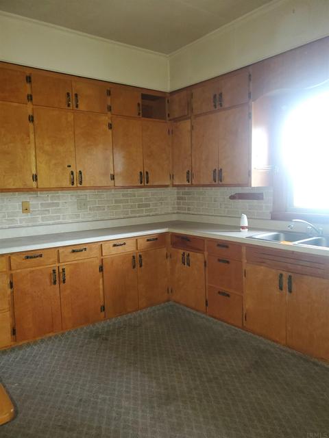 611 E Walnut St, Robinson, IL 62454 photo 6
