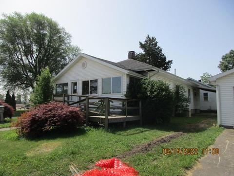 611 E Walnut St, Robinson, IL 62454 photo 1