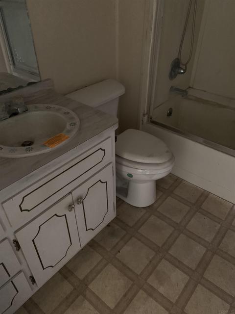 611 E Walnut St, Robinson, IL 62454 photo 7