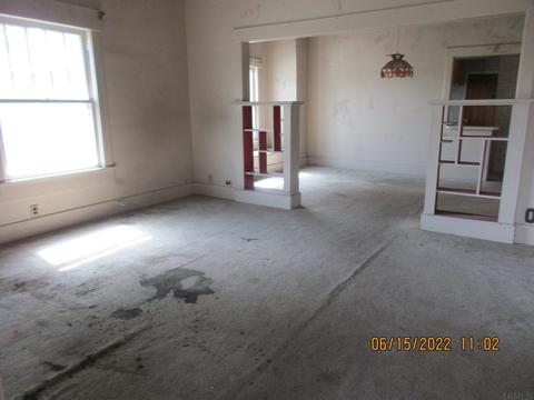 611 E Walnut St, Robinson, IL 62454 photo 4
