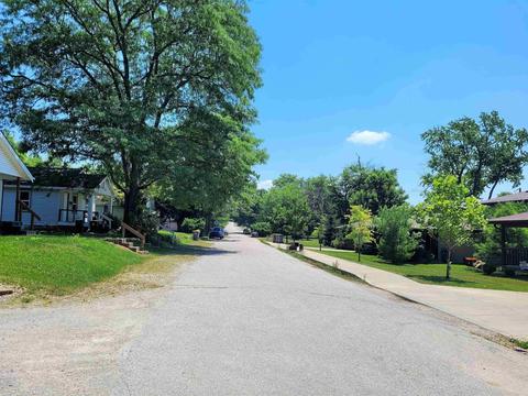 303 E Southern Dr, Bloomington, IN 47401 photo 8