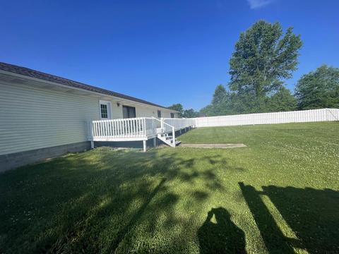 10196 E 1275 N Rd, Odon, IN 47562 photo 4
