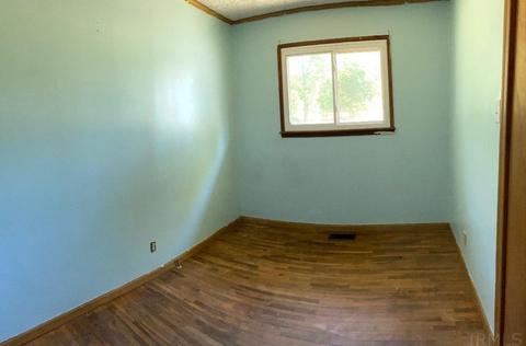 365 E Franklin St, Lyons, IN 47443 photo 18