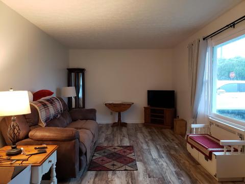 128 Pleasant View Dr, Mitchell, IN 47446 photo 2