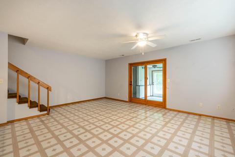 2327 E Winding Brook Ct, Bloomington, IN 47401 photo 28