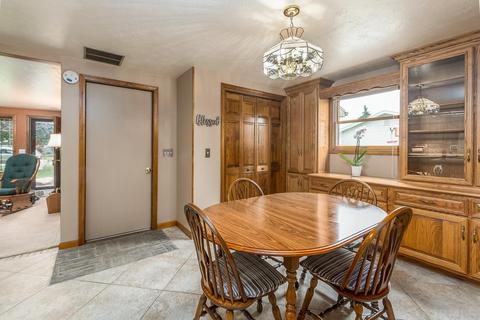 514 E Hill St, Garrett, IN 46738 photo 9