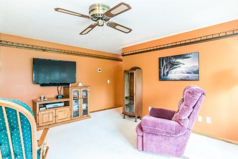 514 E Hill St, Garrett, IN 46738 photo 6