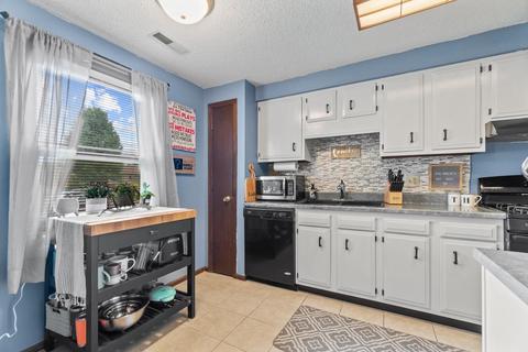 4105 Vail Ct, Fort Wayne, IN 46808 photo 7