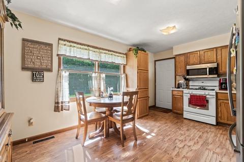 410 N Walnut St, Lagrange, IN 46761 photo 9