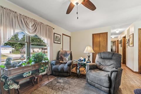 410 N Walnut St, Lagrange, IN 46761 photo 5