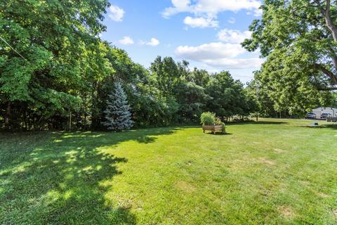 410 N Walnut St, Lagrange, IN 46761 photo 4